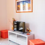 Nevera, Sea View And Private Parking Apartmán