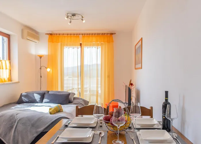 Nevera, Sea View And Private Parking