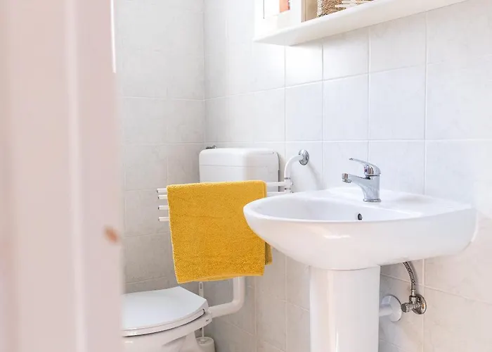 Nevera, Sea View And Private Parking Appartement